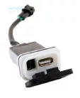 CFMOTO 450NK USB csatlakozó