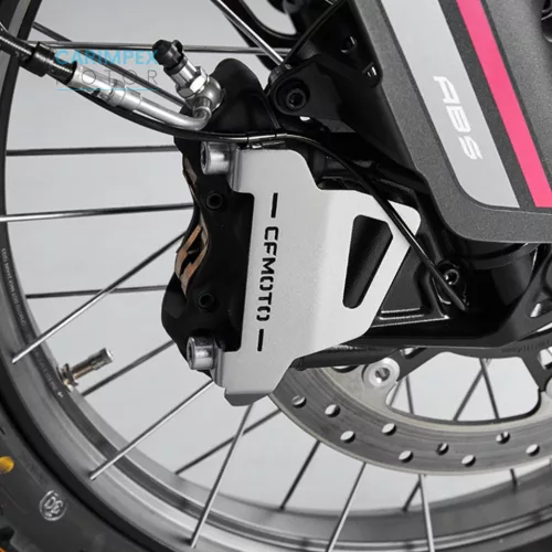 CFMOTO 450MT Első féknyereg védőburkolat