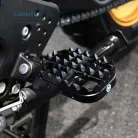 CFMOTO 800MT Megnövelt csúszásmentes lábtartó (bal)