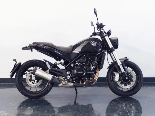 Benelli Leoncino 500