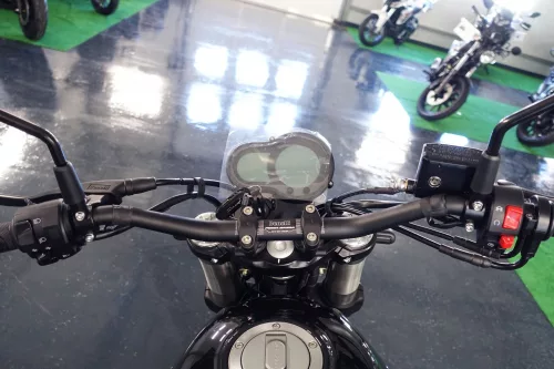 Benelli Leoncino 500