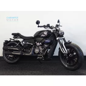 Benelli Leoncino Bobber 400