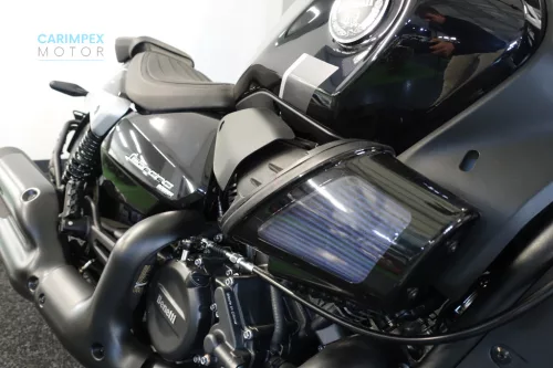 Benelli Leoncino Bobber 400