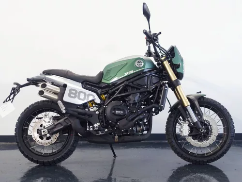 Benelli Leoncino 800 Trail