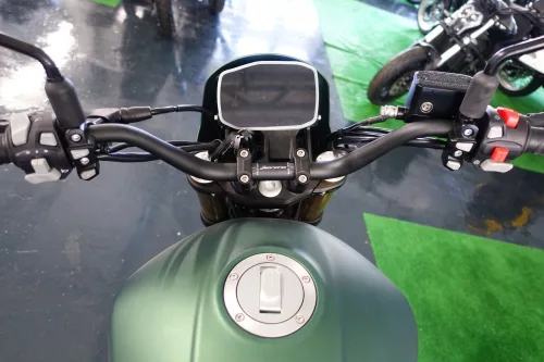 Benelli Leoncino 800 Trail