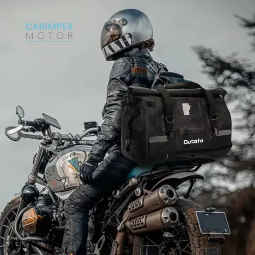 Motorkerékpáros 80 L- es vízálló poggyász, Fekete színben