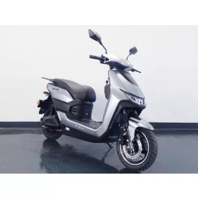 ZTECH ZT-38 Yadea T9